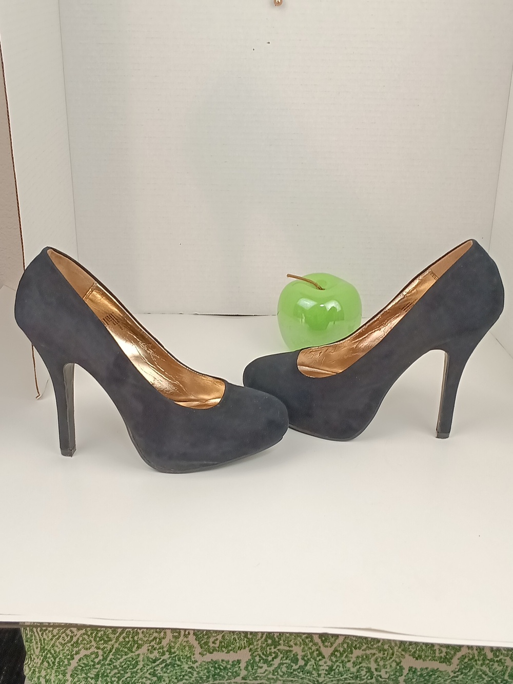 Mossimo Classic Black Suede High Heel Pumps - Women Sz 9 - Picture 4 of 8